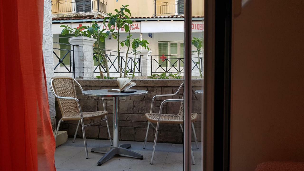 Elisavet Apts Kávos Exteriör bild